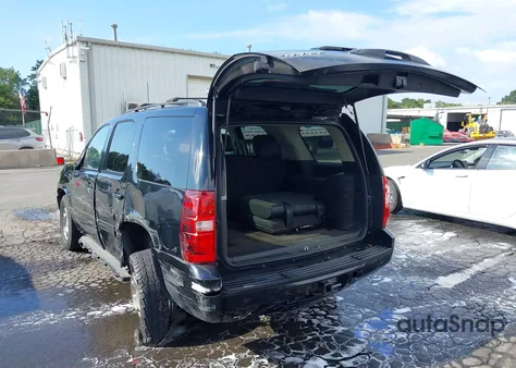 2013 Chevrolet Tahoe Lt z USA, uszkodzony, nr VIN 1GNSKBE01DR119062